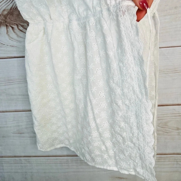STORIA White Eyelet Romper Size M Skort Wrap Short Sleeve - Picture 7 of 11